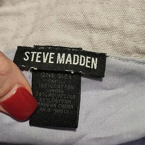 Lot of 2 Steve madden hats - Picture 5 of 8